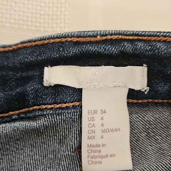 H&M Women's High-Rise Denim Jeans Dark Blue Washed Size 4 - Picture 6 of 16